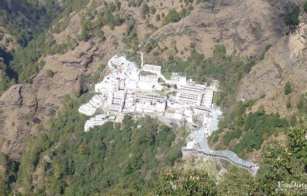 Mata-Vaishno-Devi-Mandir